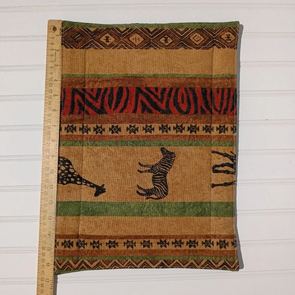 Handcrafted in Africa set safari